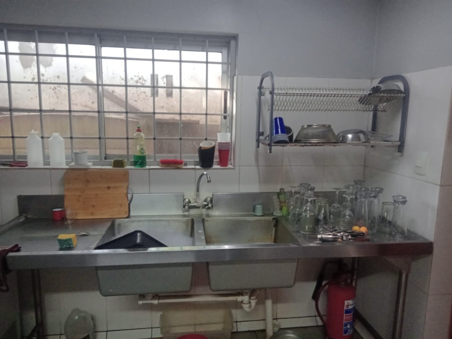 Commercial Property for Sale in Jeffreys Bay Central Eastern Cape